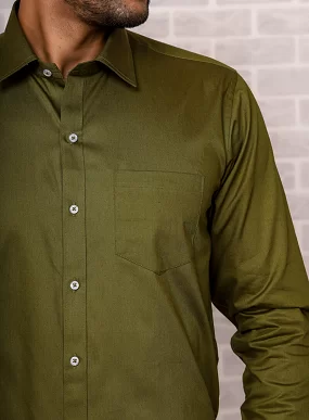 T&T Men Solid Formal Olive Green Shirt Regular Fit