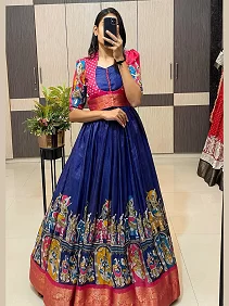 Women’s Gown Set | Kalamkari Ethnic Wear | Festive Gown with Coaty | Kalamkari Dola Silk Gown with Coaty – Elegant Festive Fusion Style