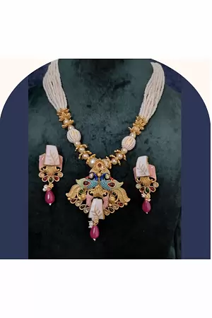 Artificial Necklace for Women